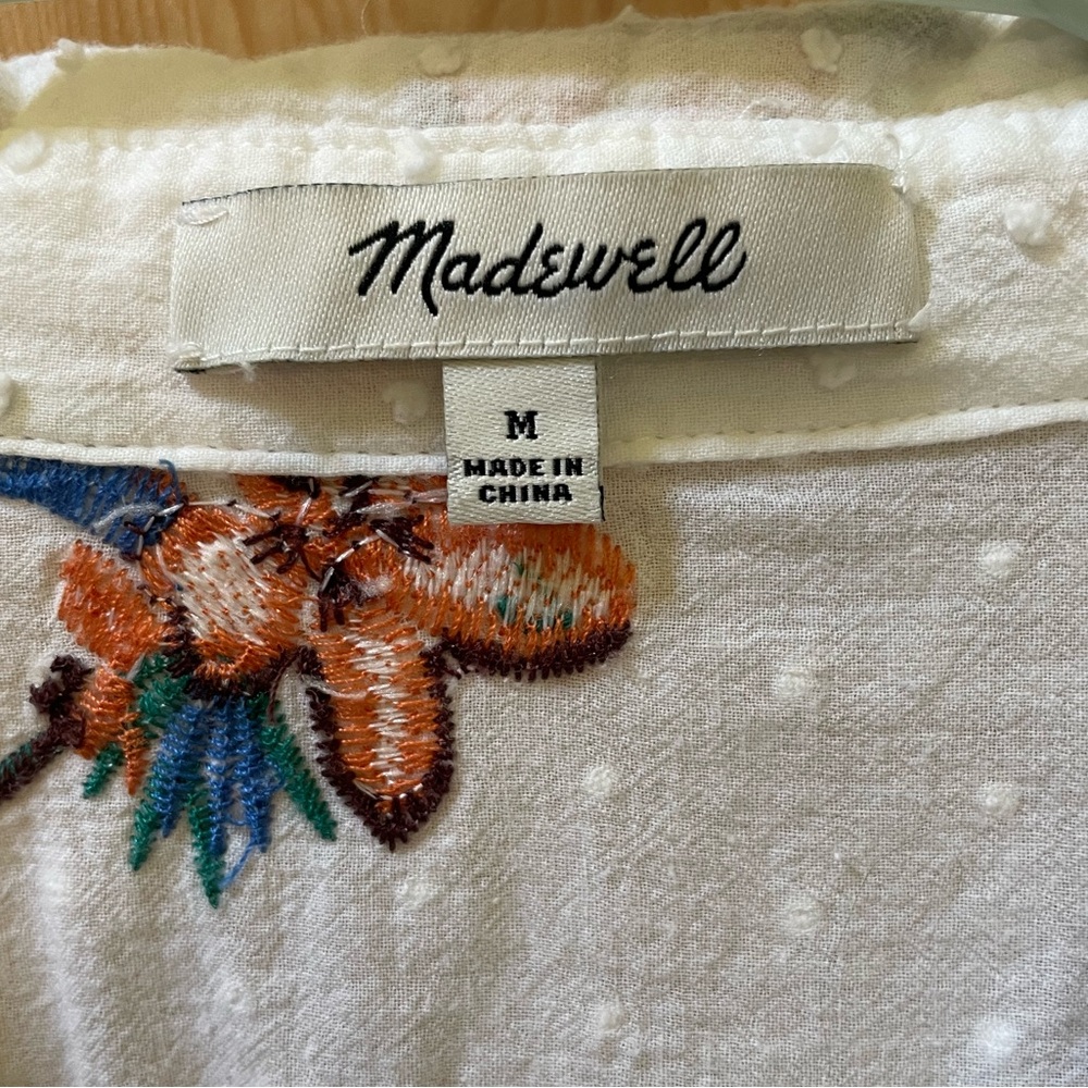 Madewell Hilltop Hawaiian Hideaway Embroidered Floral Button Down Shirt - Picture 2 of 4